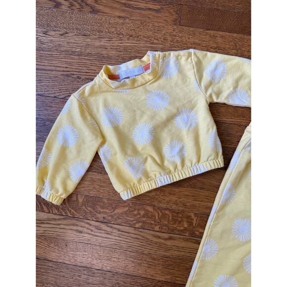 Rachel Zoe Girls' Yellow Sun Sweat Set Size 18 Months - Picture 2 of 6